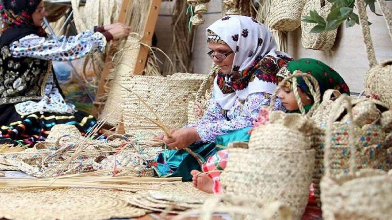 برپایی ۲۷ نمایشگاه نوروزی صنایع‌ دستی در مازندران