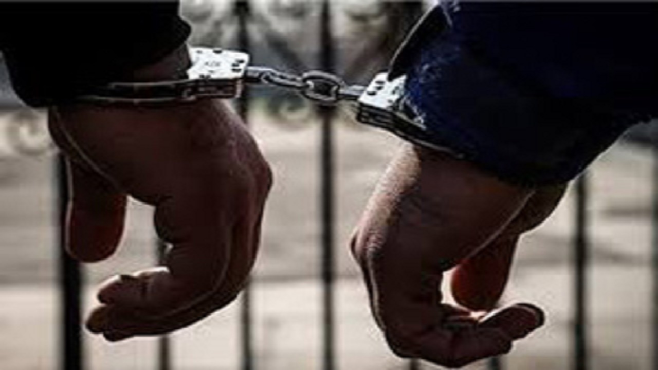 دستگیری کلاهبردار ۱۰۰ میلیاردی در محمودآباد