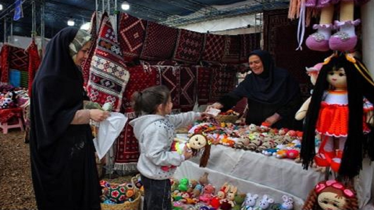 کارگاه‌ها و نمایشگاه‌های صنایع‌ دستی مازندران میزبان حدود ۵۰۰ هزار بازدیدکننده