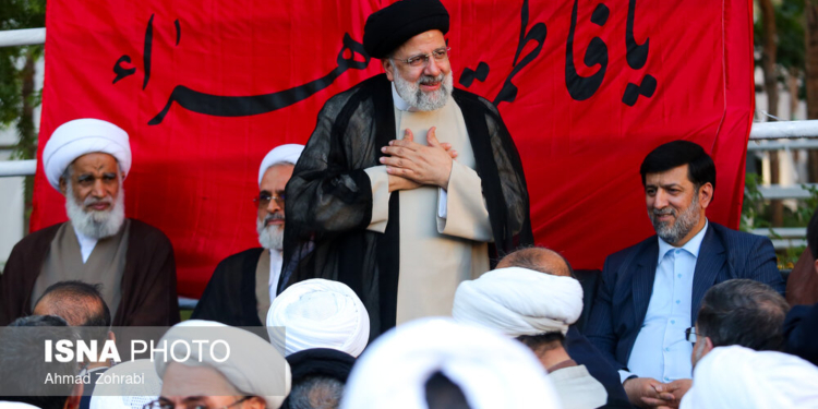 سوادکوه سیاه پوش «رئیس جمهور شهید» شد