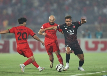 نتایج هفته دوم لیگ برتر: تراکتور با پرسپولیسی‌ها پرسپولیس را نبرد