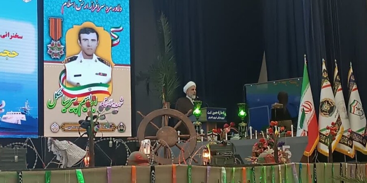 انقلاب اسلامی به جرم استقلال‌خواهی گرفتار جنگ تحمیلی شد