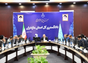 دستاوردهای دفاع مقدس باید برای مردم تبیین شود