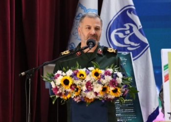 خبرنگاران هوشمندانه جلوی نفوذ دشمن به دانشگاه‌ها را بگیرند