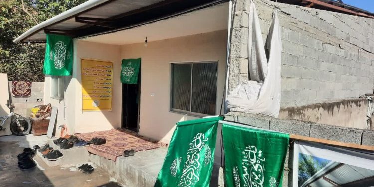 ساخت و نوسازی ۲۱ خانه محروم توسط کانون‌های خدمت رضوی مازندران