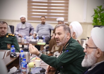 مسجد باید به هویت اسلامی خود بازگردد