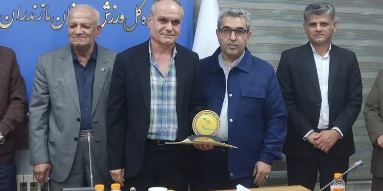 آیین ملی نکوداشت روز مربی و معرفی مربیان برتر فوتبال مازندران برگزار شد