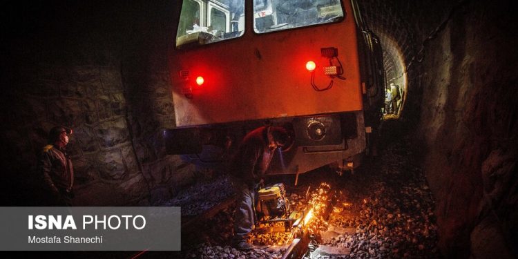 تعمیر و بهره برداری خطوط ریلی راه آهن