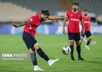 مدافع خاطی نساجی از امروز در تمرینات