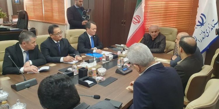 آمادگی سرمایه‌گذاران قزاقستانی برای سرمایه‌گذاری در بخش صنایع تبدیلی در مازندران