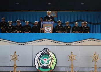 ایرانی: تلاش نیروی دریایی ایجاد امنیت سیاست‌های توسعه دریامحور است