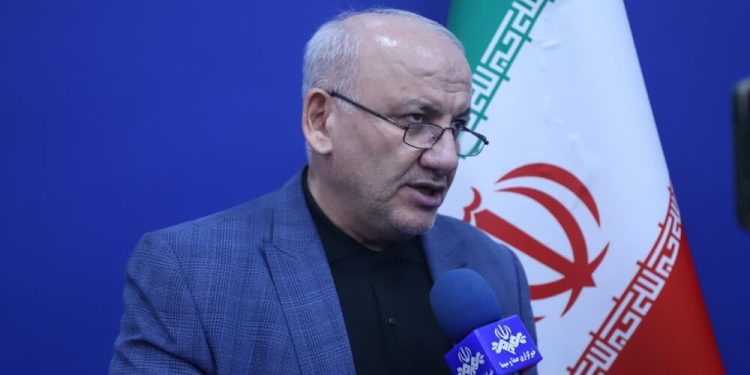 تدوین بسته‌های آموزشی و تشویقی مدیریت مصرف انرژی در مازندران