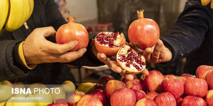 حال و هوای ساری در آستانه شب یلدا
