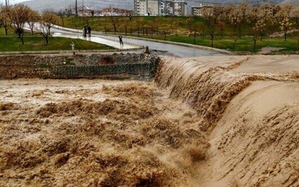 هشدار وقوع سیل و طغیان رودخانه‌های مازندران در آغاز هفته پایانی آذر