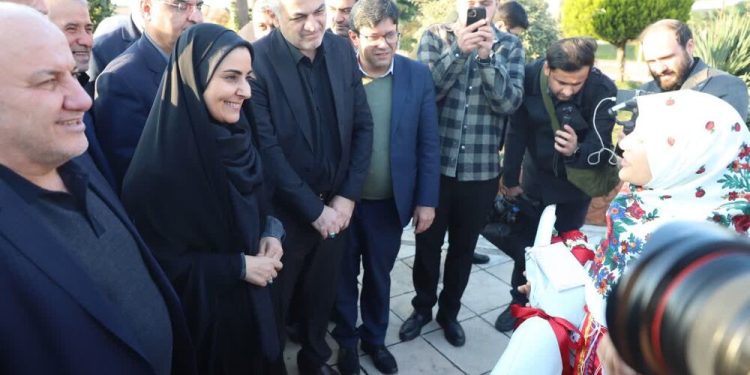 وزیر راه و شهرسازی وارد مازندران شد