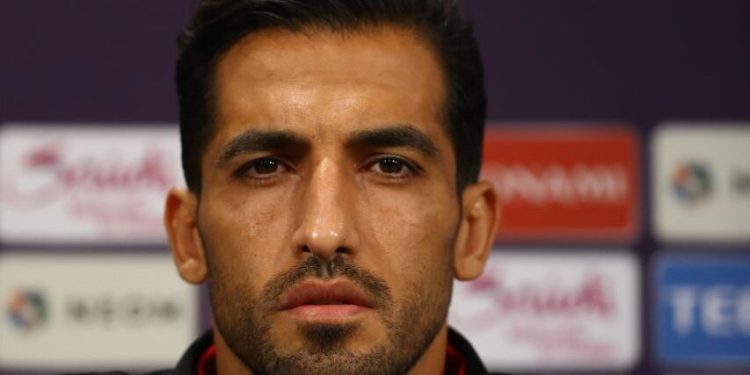 کاپیتان پرسپولیس عذرخواهی کرد/ امیری: هرجا می‌رویم مهمان هستیم!