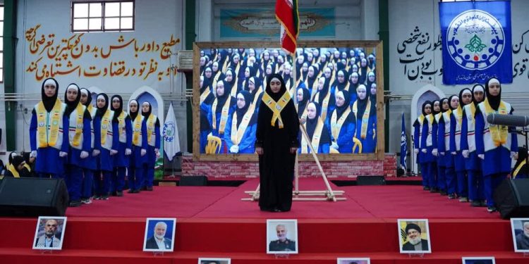 برگزاری همایش دانش‌آموزی «یاوران انقلاب،پیشتازان مقاومت» در ۷۲۹ شهر و مناطق کشور