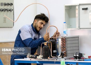 بهره‌مندی ۱۴۴ نفر از تسهیلات اشتغال در مازندران