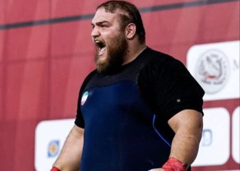 حداقل ۶ ماه دور از میادین/ زمان بازگشت هرکول بعداز جراحی مشخص شد