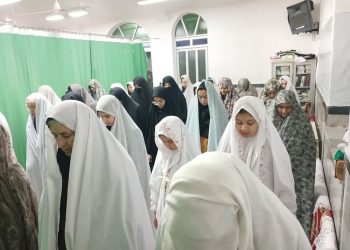 رسم بندگی و معنویت و تمرین مقاومت با ۶۳ معتکف نوجوان مسجد «سنگده»