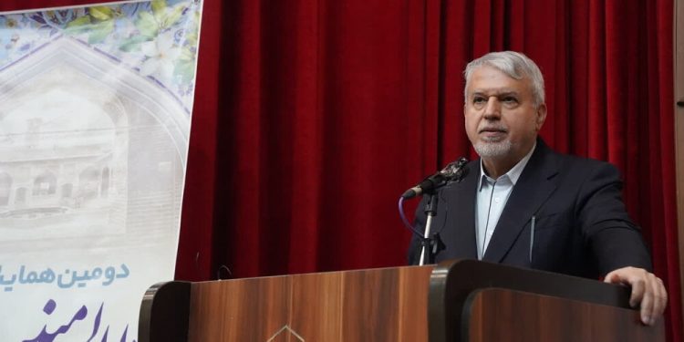 ضرورت بازتعریف تاریخ و فرهنگ ایران برای نسل جوان