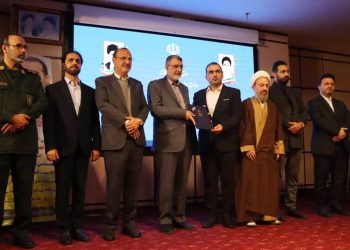 مردم نباید فدای منافع سازمانی شوند