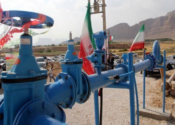 افتتاح و آغاز عملیات اجرایی آبرسانی در شهرستان عباس‌آباد