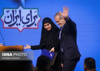 حضور پزشکیان در مراسم افتتاح پروژه‌های جدید وزارت راه و شهرسازی
