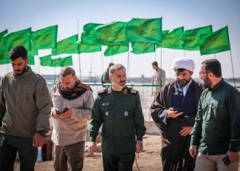 دشمنان انقلاب از ایمان جوانان در تداوم راه شهدا هراس دارند