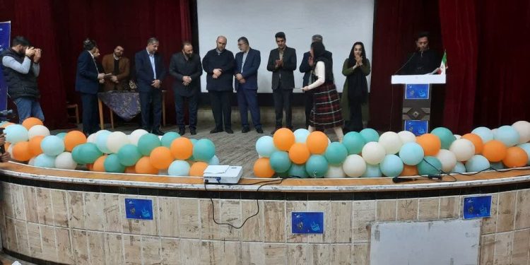 پرونده نخستین جشنواره طنز «چلچلی» در آمل بسته شد