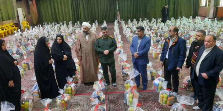 توزیع ۳۰ هزار بسته عیدانه «کوله به پشت» با یاد امام علی (ع) میان ایتام کشور