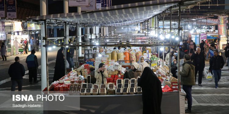 فعالیت ۲ نمایشگاه تنظیم بازار در آمل برای ماه مبارک رمضان و عید نوروز