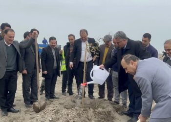 کاشت نهال در قالب پویش «آسنی» در غرب مازندران