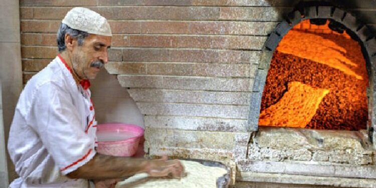 ۵۰ هزار کیسه آرد فوق‌العاده نوروزی به نانوایان مازندران اختصاص یافت