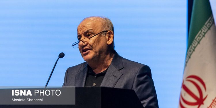 ارتش در کنار فعالیت‌های نظامی، خدمت‌رسان مردم در بحران‌هاست