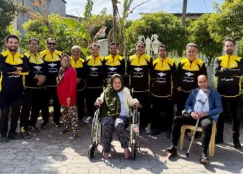 اقدام فرهنگی و مهربانانه باشگاه رسانه ورزش مازندران در جمع سالمندان
