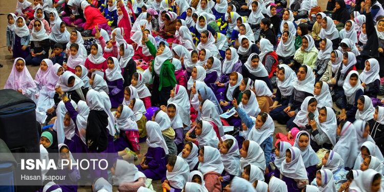 ایسنا - جشن بانوی کرامت و روز دختر در سوادکوه