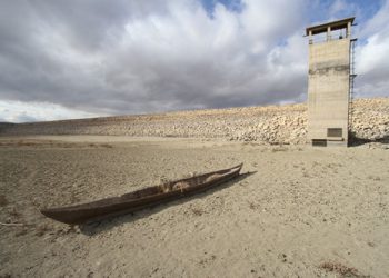 بحران‌های آبی کشور از کجا آب می‌خورد؟!