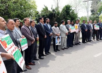 تجمع دانشجویان دانشگاه شمال آمل در حمایت از مردم غزه