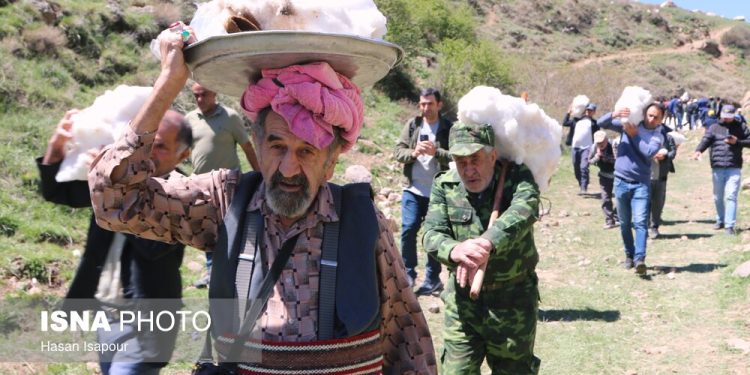 ایسنا - آیین ۶۰۰ ساله ورف چال روستای آب اسک آمل