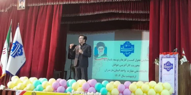 دولت در ۱۰۰ سرفصل، از کسب‌وکار و دانش‌بنیان‌ها حمایت می‌کند