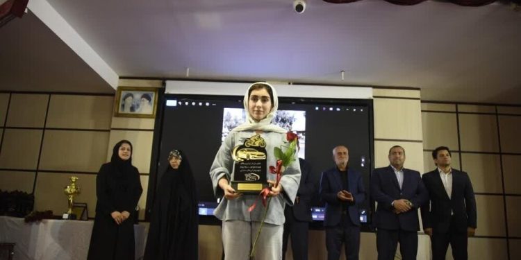 قهرمانان اتومبیل‌رانی و موتورسواری مازندران تجلیل شدند