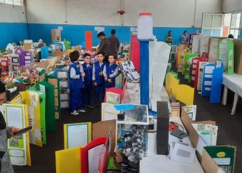 نمایش خلاقیت‌های ۲ هزار دانش‌آموز آملی در طرح جابربن حیان