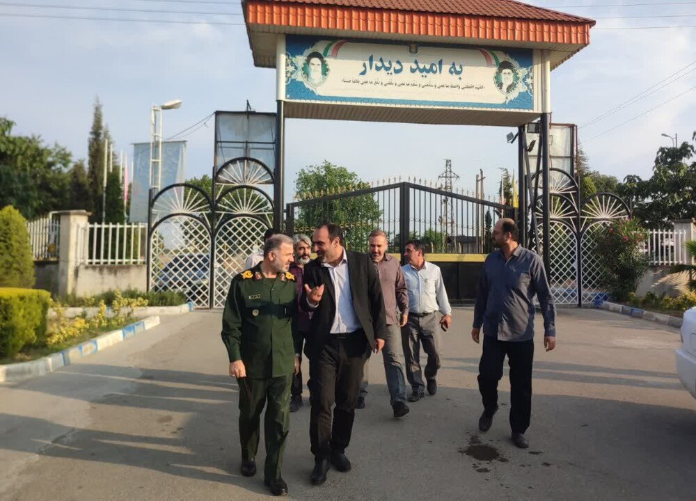 اردوگاه‌های بسیج باید به مراکز تربیت نسل انقلابی تبدیل شوند