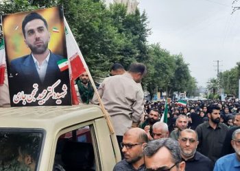 شهید عزت و اقتدار بر روی دستان مردم پایتخت علویان تشییع شد