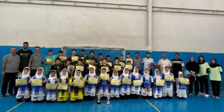 قهرمانی دختران و نایب قهرمانی پسران مازندران در مسابقات هندبال خردسالان منطقه ۲ کشور