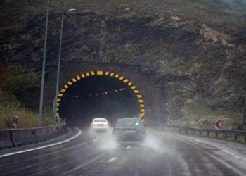هشدار پلیس راه مازندران درباره لغزندگی جاده‌ها