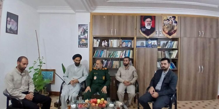 بازدید شبانه فرمانده سپاه کربلا از شهر کیاسر و بررسی مشکلات بخش چهاردانگه