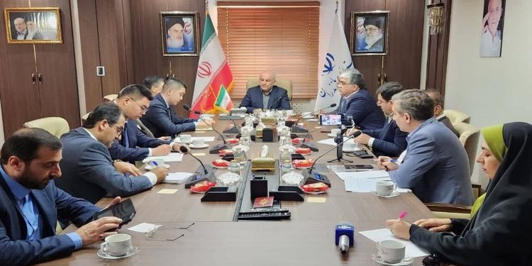 تاکید بر استفاده از ظرفیت سرمایه گذاری چین در مازندران