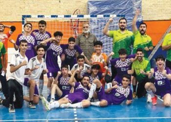 نایب قهرمانی آزادگان ساری در لیگ برتر فوتسال ۱۷ سال کشور